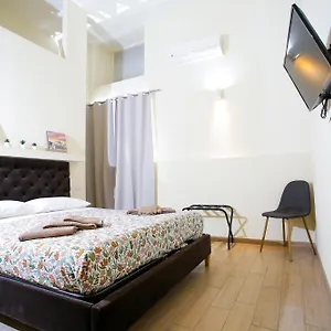 Vicoletto Toledo Appartamento