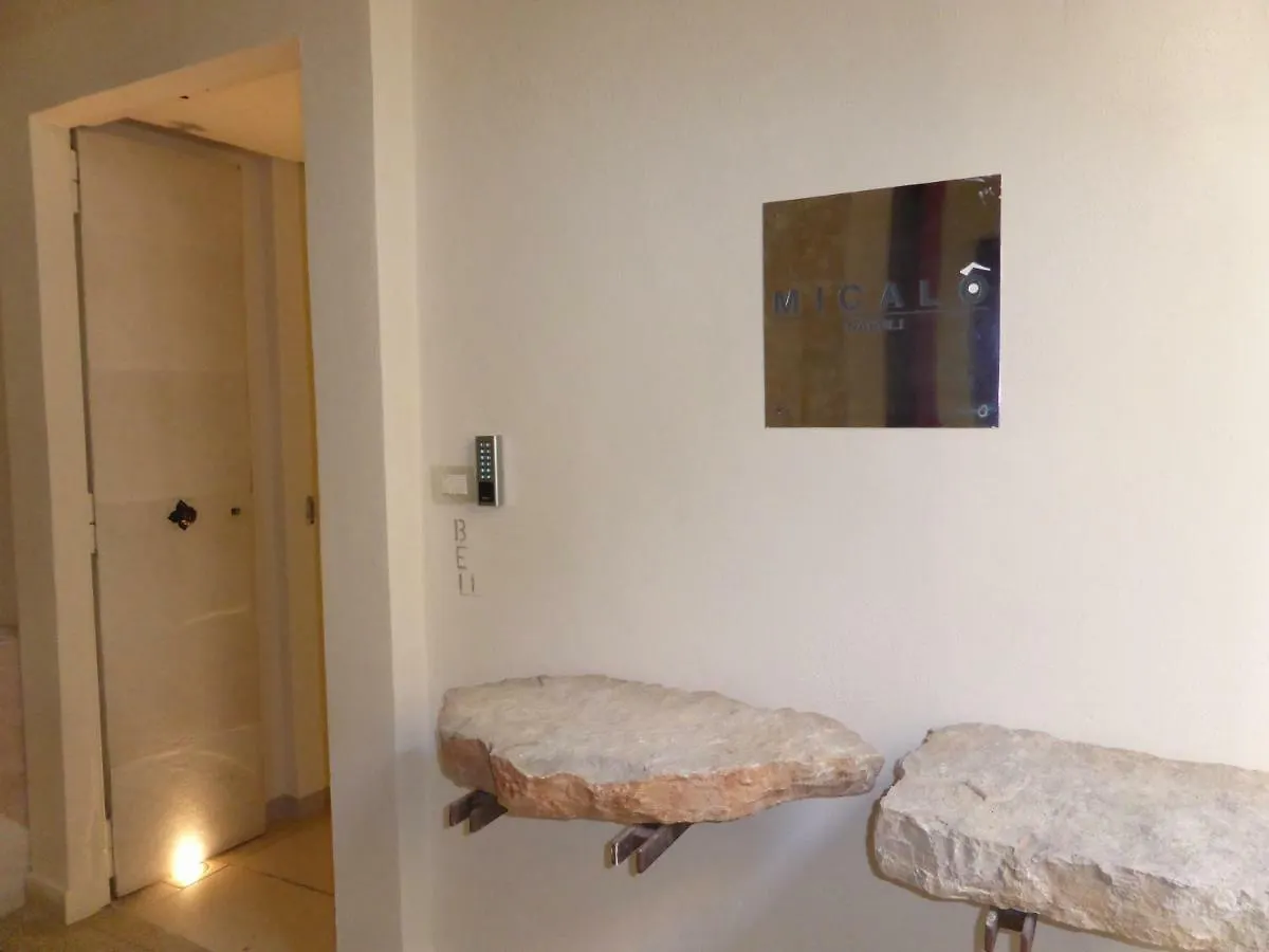 Micalo Art Rooms Neapol Pensjonat
