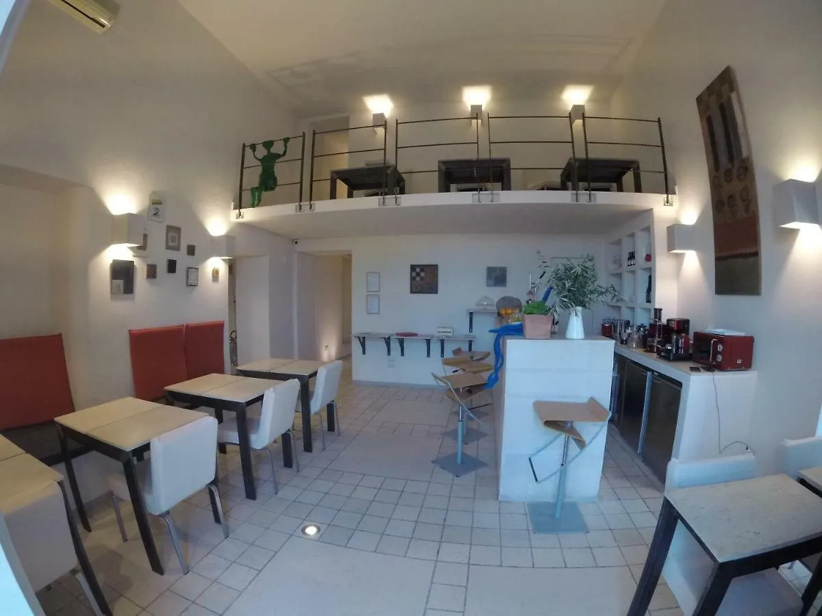 Micalo Art Rooms Neapol Pensjonat